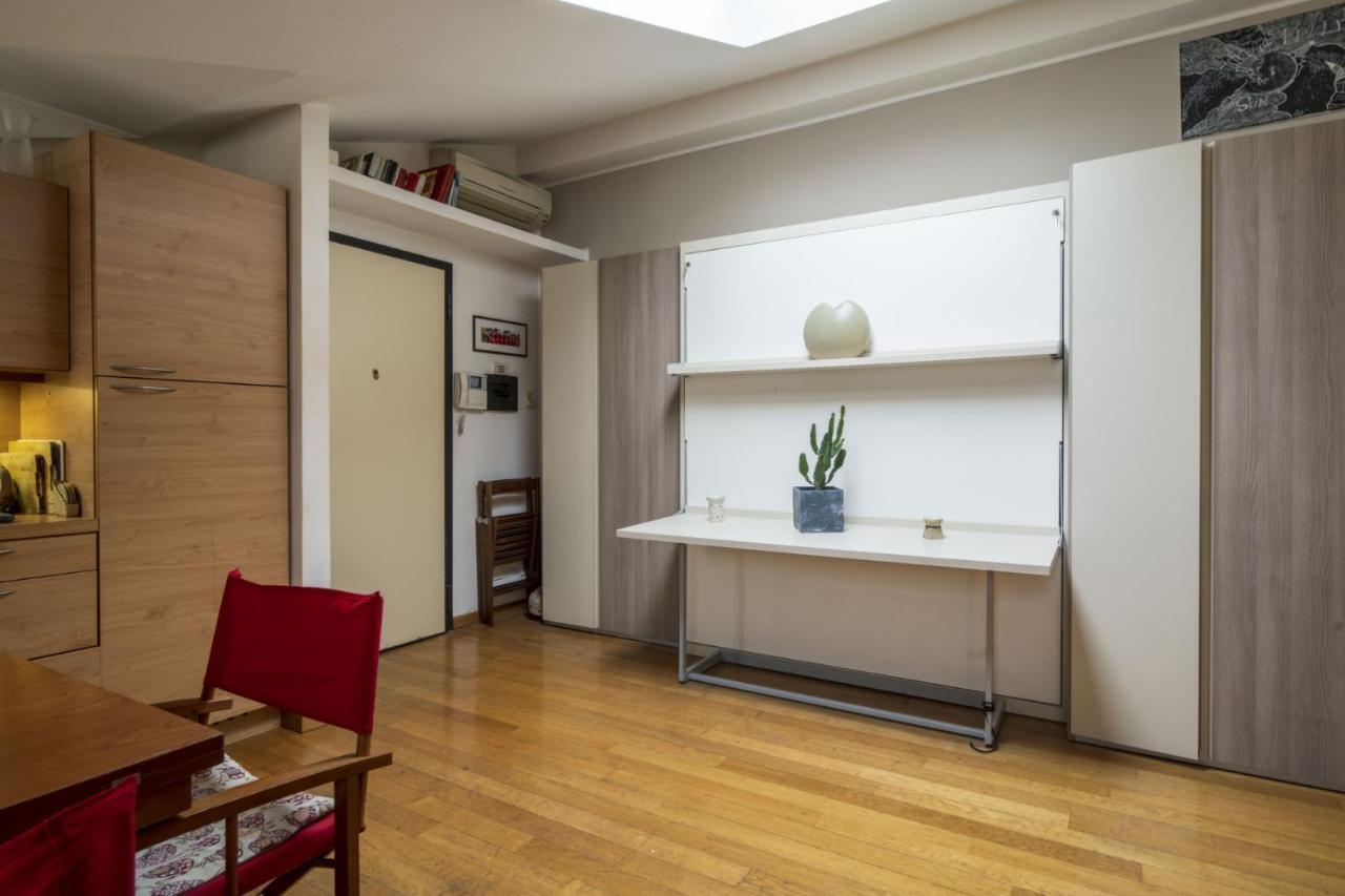 Апартаменти Easylife - Accogliente Monolocale In Zona Navigli Мілан Екстер'єр фото